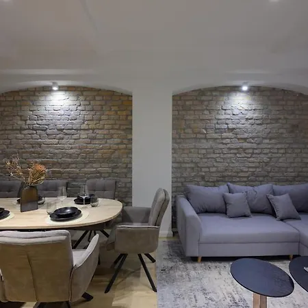 Huge Designer In Mitte 120 Sqm