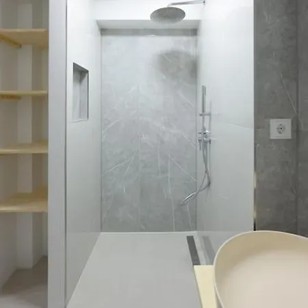 Huge Designer In Mitte 120 Sqm * Берлин