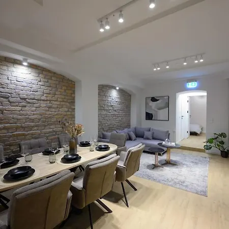Huge Designer In Mitte 120 Sqm Берлин